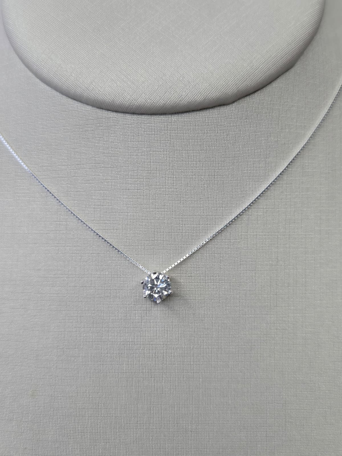 Colar Solitário em Prata 925 com Moissanite Certificada GRA - Imagem 3